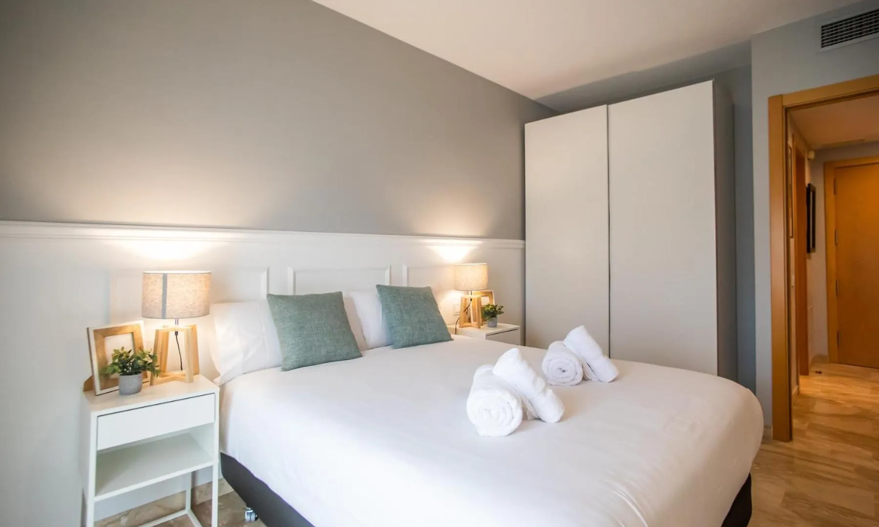 42Mal1083 - Great 2Br Near Sagrada Familia Apartment Barcelona Spain